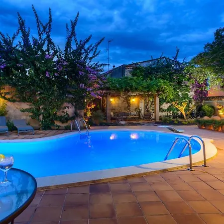 Сasa de vacaciones Casa Deluxe Alt Emporda Costa Brava - Private Swimming Pool Vilabertran